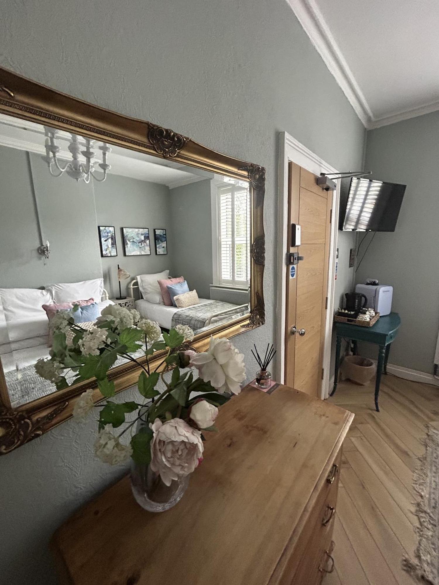 Maison Claire Chester Bagian luar foto